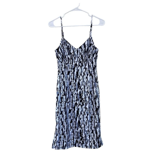 SUSANA MONACO Fitted Slip Dress V Neck Cocktail Party Size Medium Revolve - Picture 2 of 6